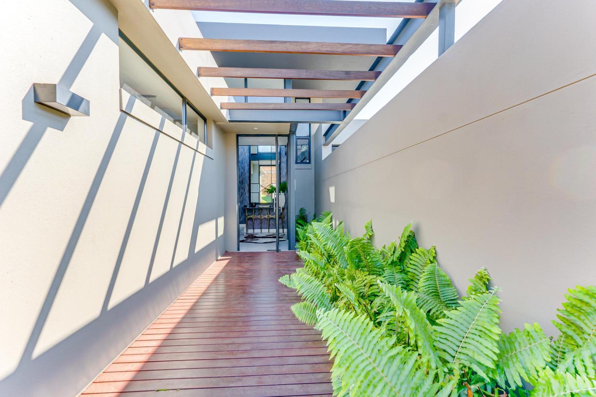30 Tahari Coastal Estate * Ballito