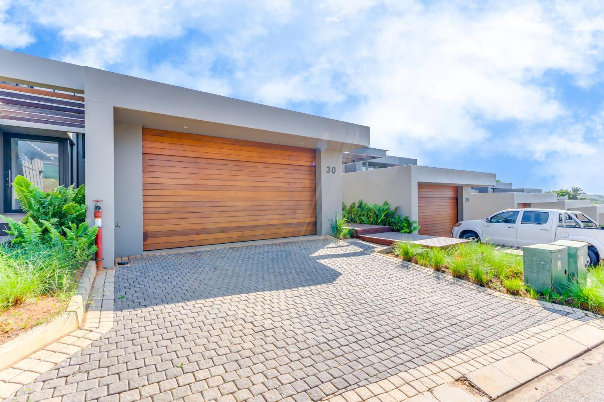 30 Tahari Coastal Estate